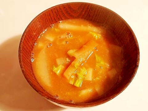 シンプルに☆冬野菜で粕汁　白菜&大根